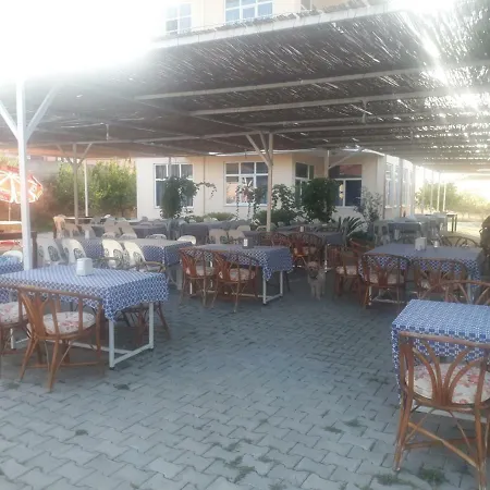 Maniola Restaurant